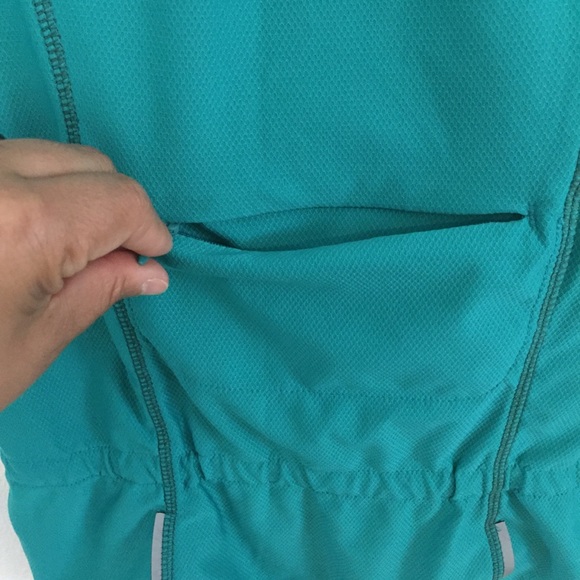 Athleta teal wick it run tunic. XXS - Picture 9 of 10
